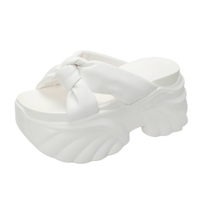 Alxnan Slip Resistant Slide Slippers Women's Box