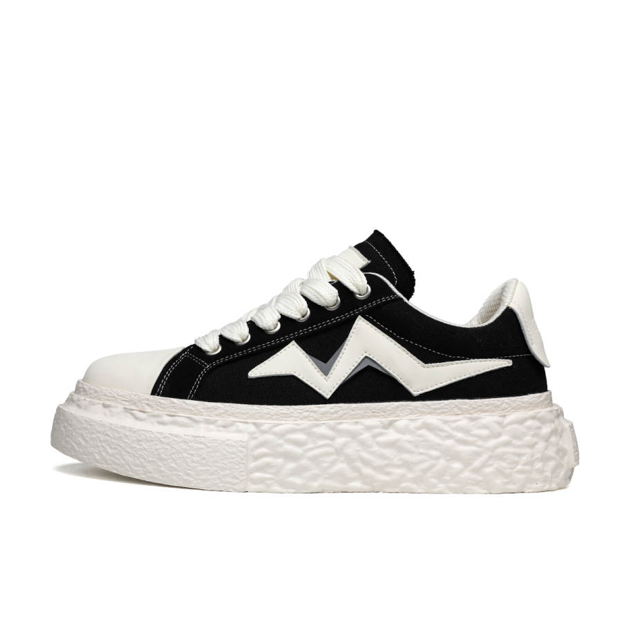 FAPAI Abrasion Resistant Abrasion Resistant Low top Skateboard Shoes Unisex Black White