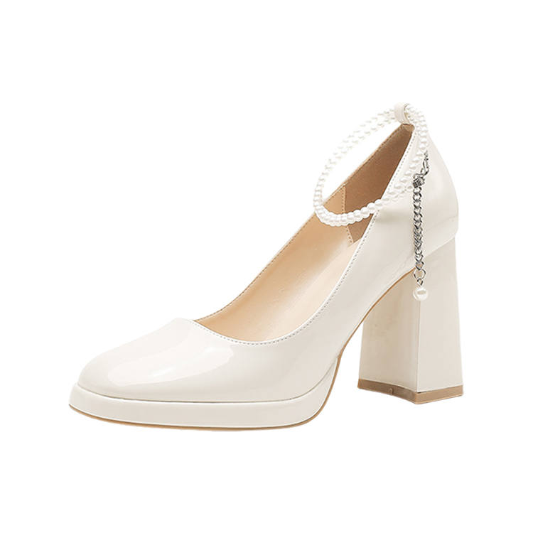 BIGTREE Patent Leather Chunky Heel High Heels Women's Ecru