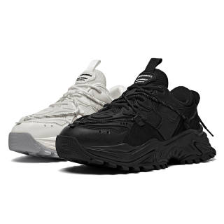 Masongarments Shark Tooth Size 2 Low top Chunky Sneakers Unisex Black And White Mismatched