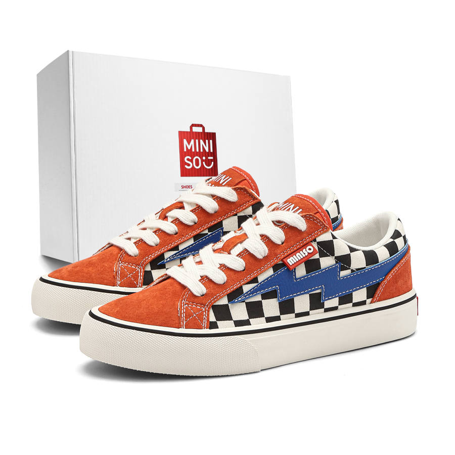 MINISO Lightning Vengeance Storm Collection Low top Skateboard Shoes Unisex