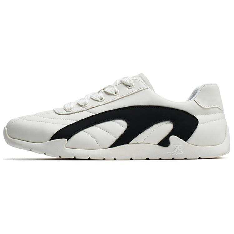 FAIRWHALE Synthetic Leather Low top Skateboard Shoes Unisex