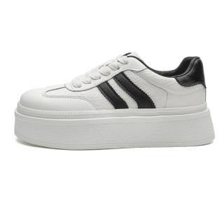 ABIDJAN Abrasion Resistant Lightweight Wear resistant And Lightweight Low top Skateboard Shoes Women's