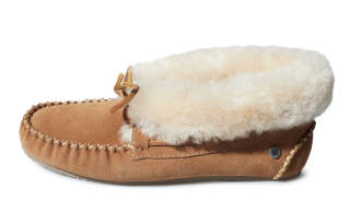 MINNETONKA Snow Boots Women's Khaki