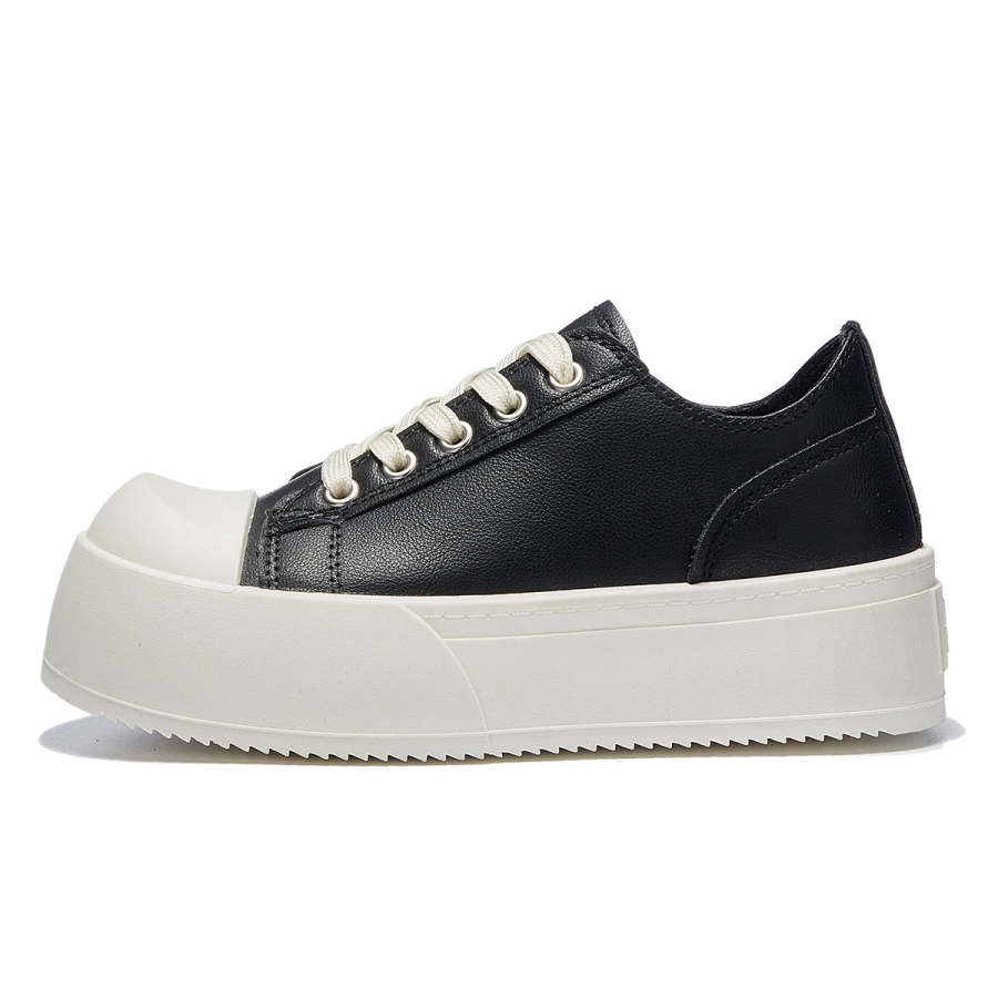 VICTORIA&VERA Synthetic Leather Slip Resistant Abrasion Resistant Low top Skateboard Shoes Unisex Black