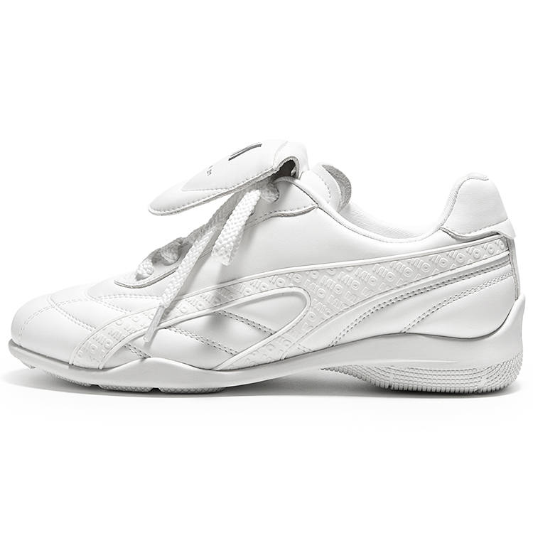 MIO Low top Casual Shoes Women's
