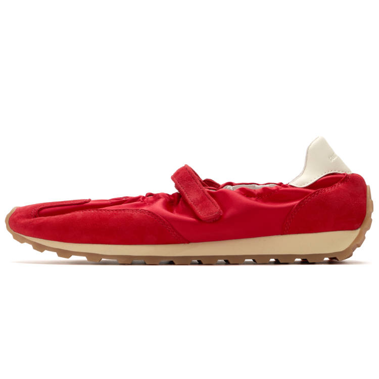 FOOT INDUSTRY Mary Jane Shoes Women's Red Runs One Size Larger