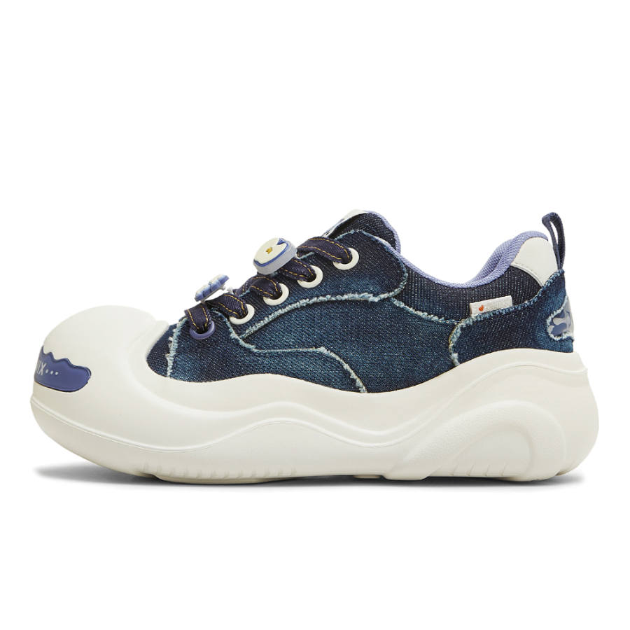 Teenmix Denim Big Head Shoes, Lazy Cat Fruit Collection, Blueberry Low top Skateboard Shoes Women's White Blue