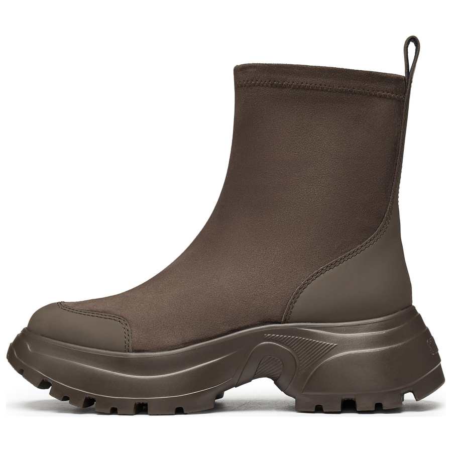 Staccato Velvet Cocoa Cow Leather