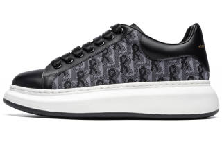 ROBERTA DI CAMERINO Stylish Skateboarding Shoes Men's Black