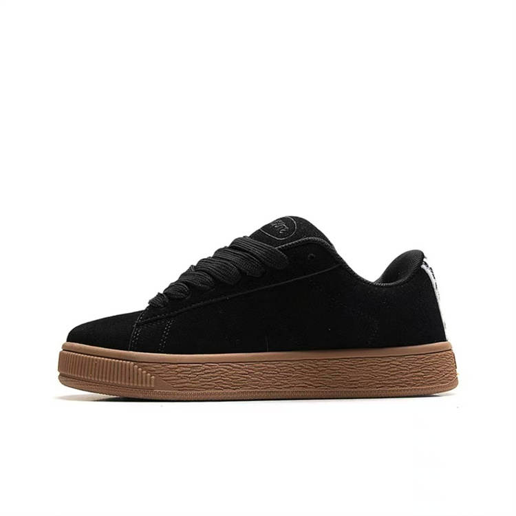 LIANGHUO Slip Resistant Cushioning Impact Resistance Abrasion Resistant Lightweight Breathable Low top Skateboard Shoes