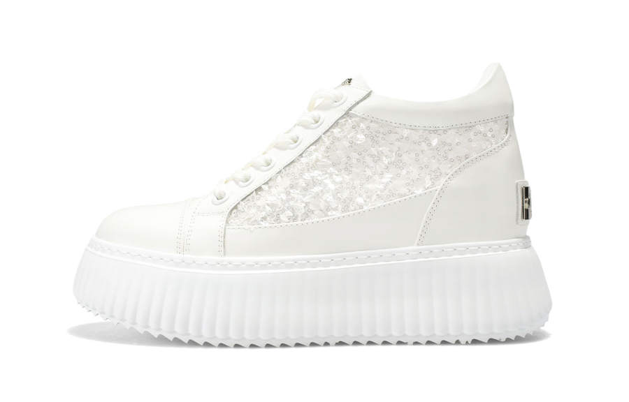 IiJin Low top Skateboard Shoes Women's Beige