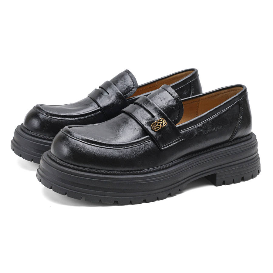 D:FUSE SCANDINAVIA D FUSE SCANDINAVIA Cow Split Leather Loafers Women's Black