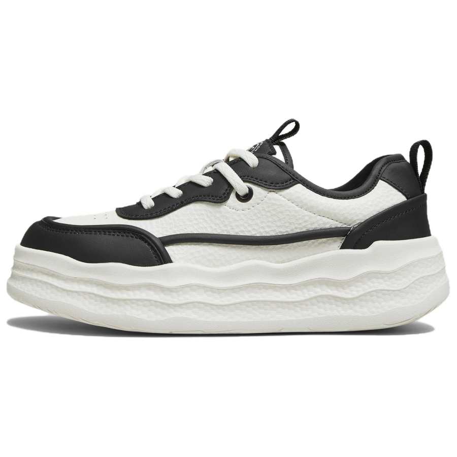 Tata Low top Skateboard Shoes Women's