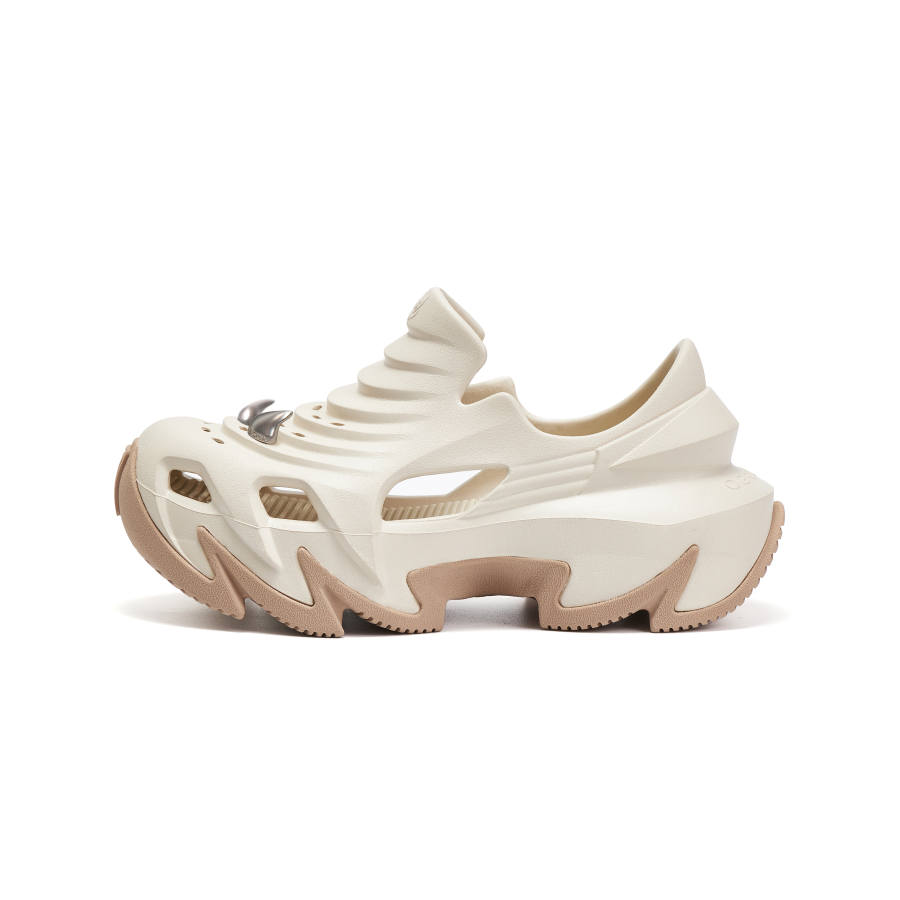 OGR DragonSpike Clog 5cm Unisex Beige Upgraded Accessories