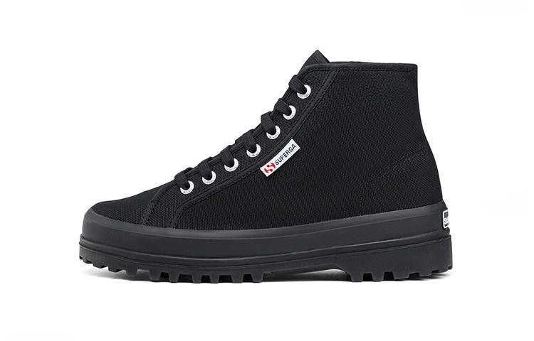 SUPERGA SUPERGA Logo Patch Low Top Sneakers