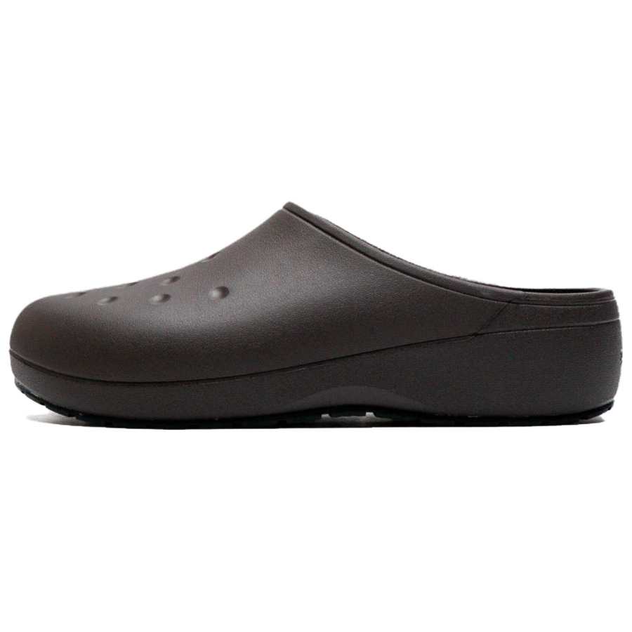 Crocs Crocs Classic Quiet Clog Abrasion Resistant Closed Toe Slippers Unisex Espresso