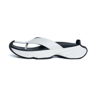 DYZZYMOTIF Rubber Sole Flip Flops Men's