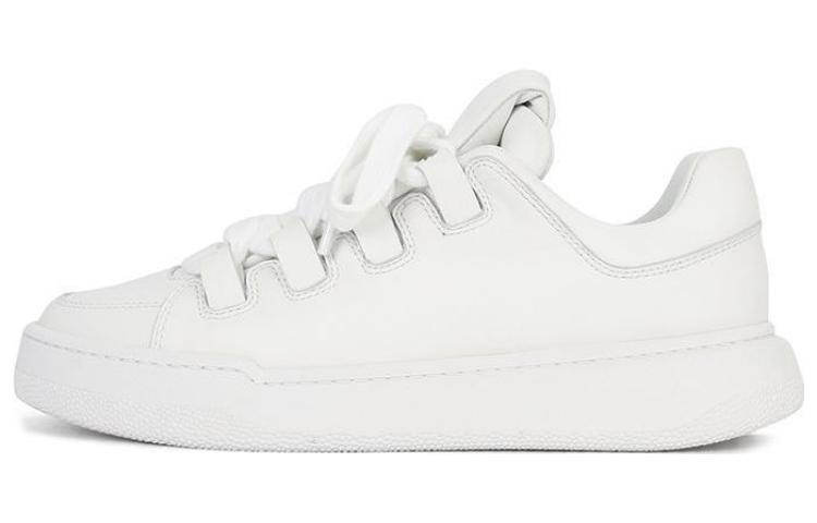 CHRISTINE SHEII Su Yinyin Low top Skateboard Shoes Women's White