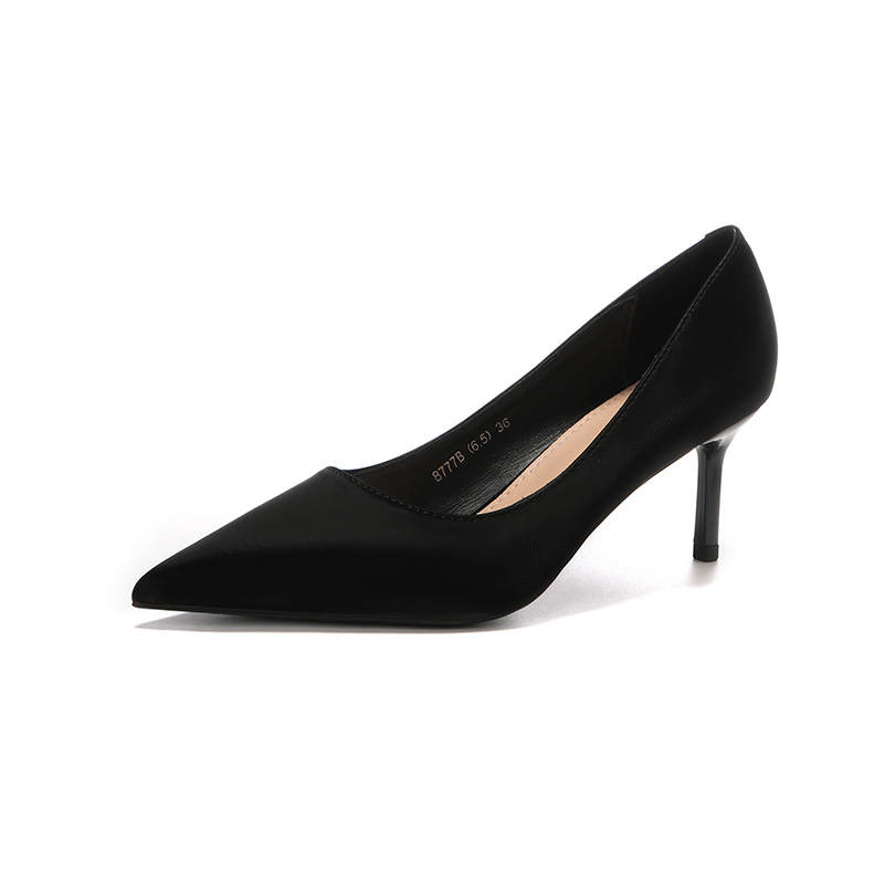 QITUMAUL Pu Slim Heel High Heels Women's
