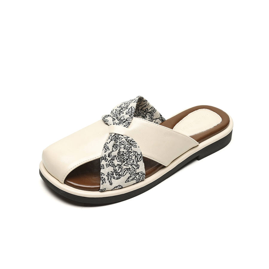 MADALLO Quiet, Odor Resistant, Abrasion Resistant Quiet, Odor Resistant, Abrasion Resistant Closed Toe Slippers Women's