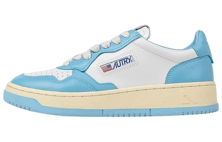 AUTRY AUTRY Medalist Low Leather 'Light Blue White' Women's