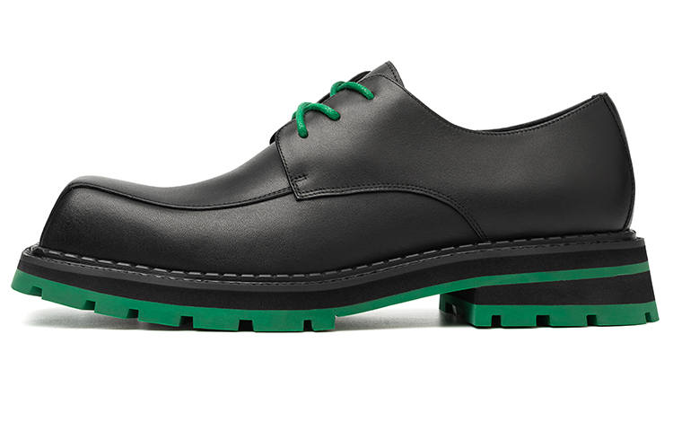 TUATARA Repaint Trolltunga, Reshaping Collection Leather Shoes Unisex Black