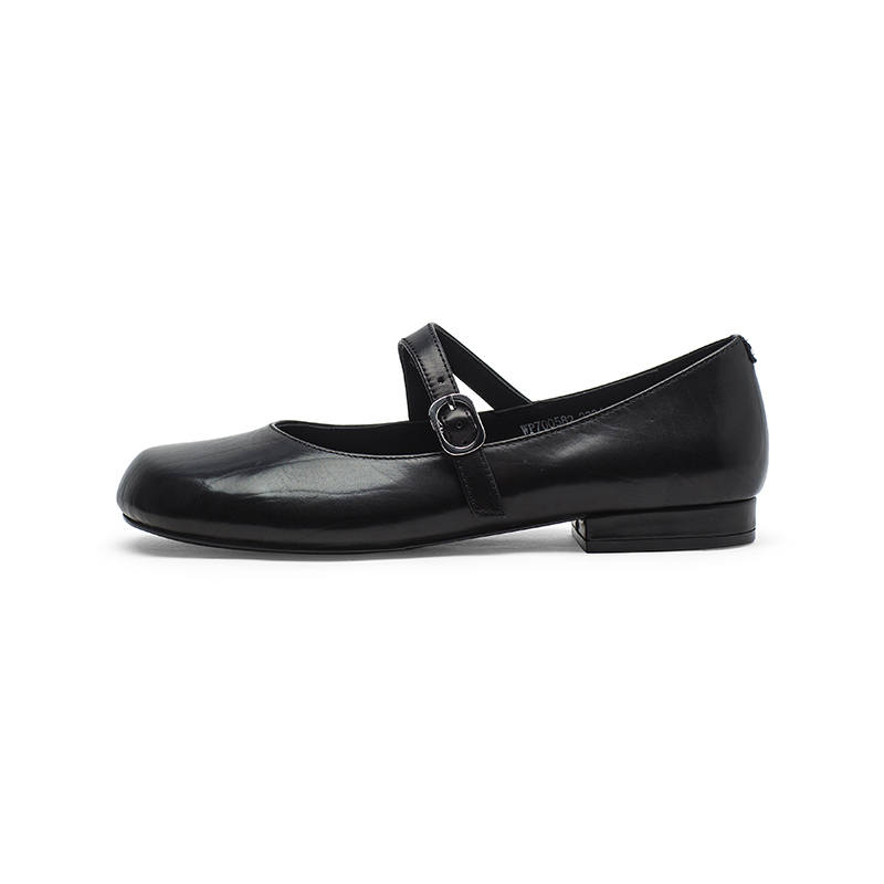 Coup De Foudre Cow Leather Mary Jane Shoes Women's