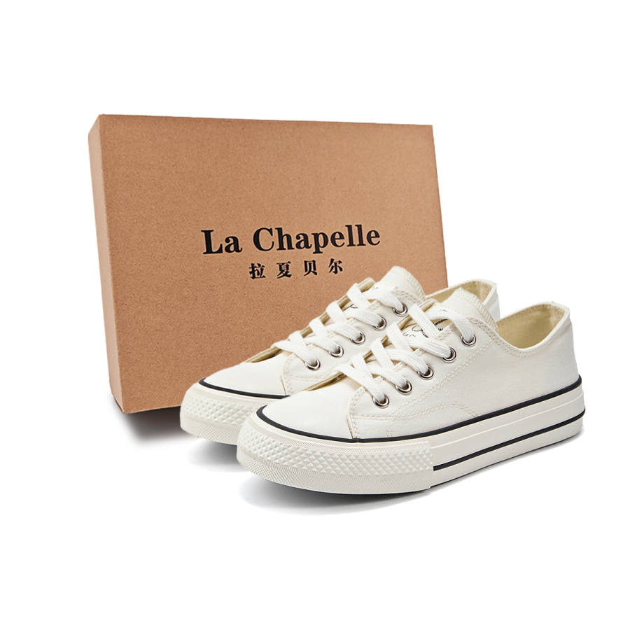 La Chapelle Wear resistant And Lightweight Low Top Canvas Shoes Women's Beige