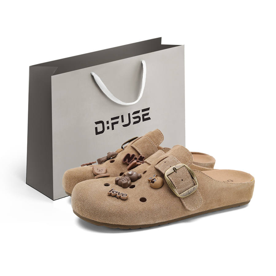 D:FUSE SCANDINAVIA D FUSE SCANDINAVIA Closed Toe Slippers Women's