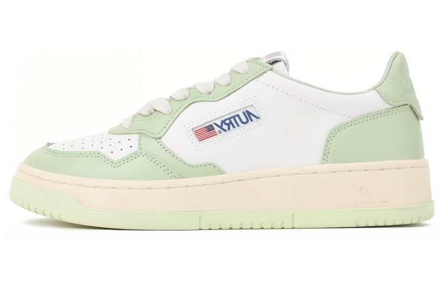 AUTRY Medalist Low Top Bicolor 'White Green' Women's