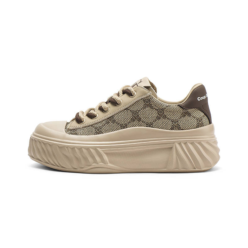 Coup De Foudre Leather Low top Skateboard Shoes 5cm Women's