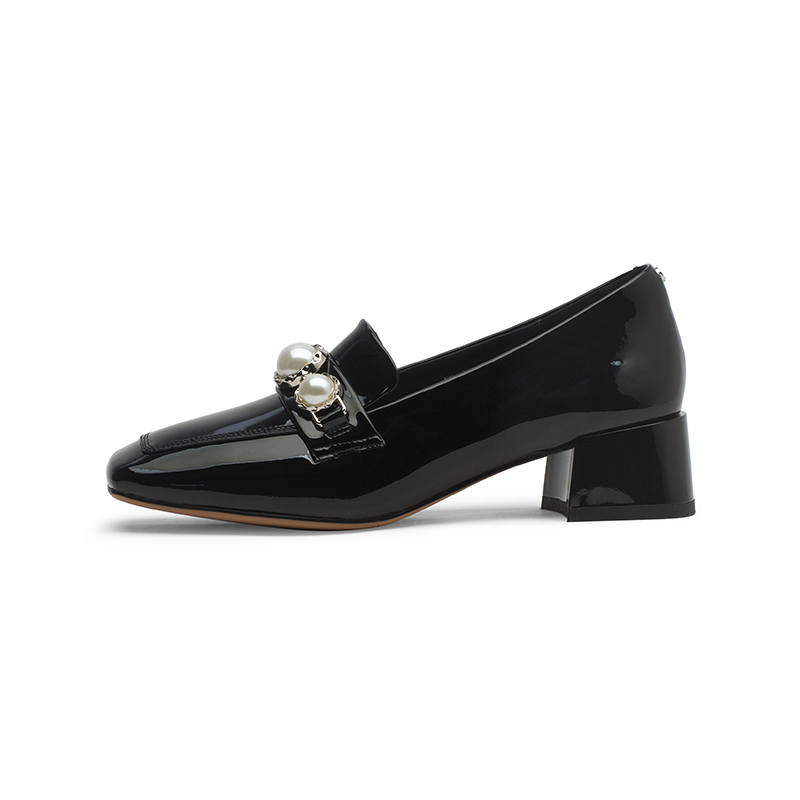 Coup De Foudre Loafers Women's Black/Ecru