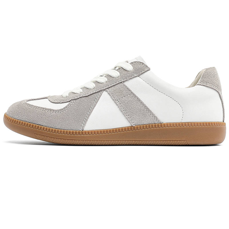 WEISHIBANGWEI Microfiber Leather Low top Skateboard Shoes Unisex White
