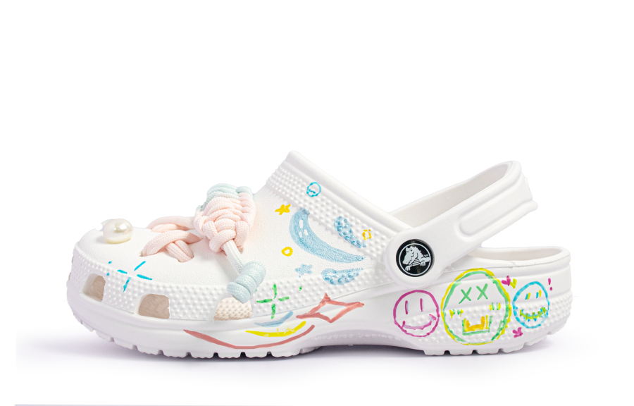 Crocs Crocs Classic Clog Strawberry Boba EVA Clogs Unisex White