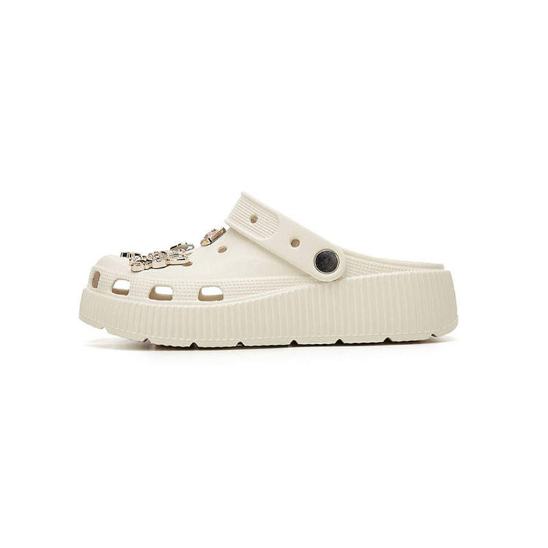 DAPHNE DAPHNE Doorway Collection Clogs Women's