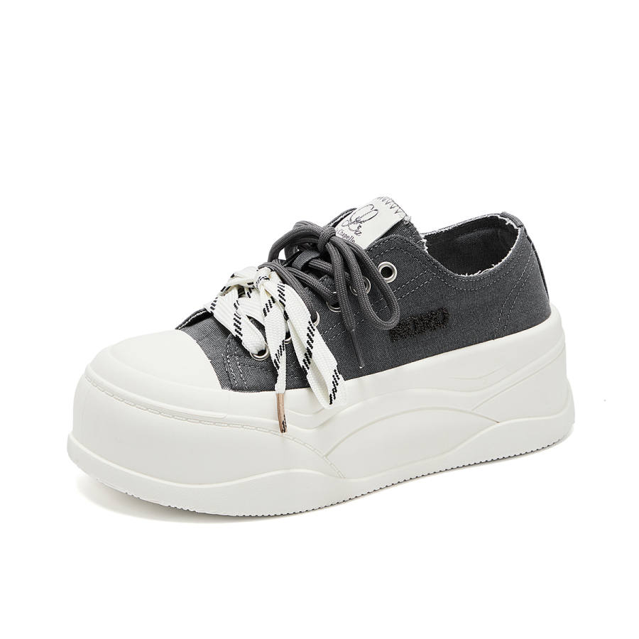 La Chapelle Support Low top Canvas Shoes Women's Black