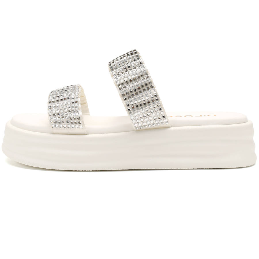 D:FUSE SCANDINAVIA D FUSE SCANDINAVIA Slide Slippers Women's
