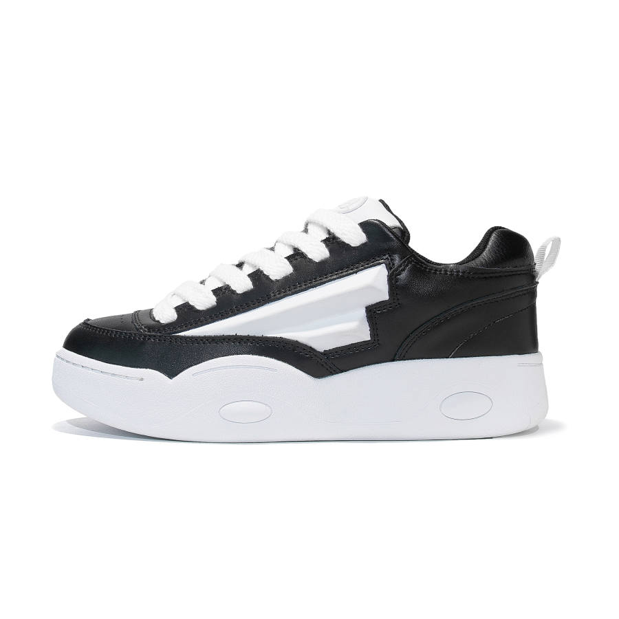 Vandytheburger Skateboard Shoes Unisex Low Top Black/White