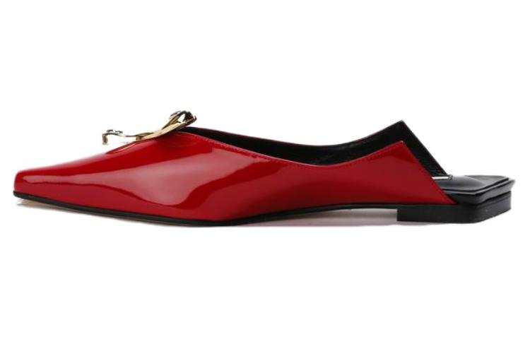 YUUL YIE Leather Closed Toe Slippers Women's Red