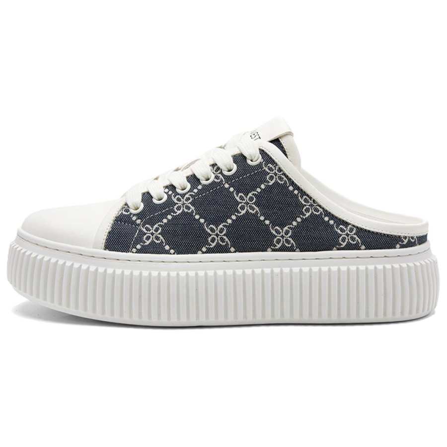 NINE WEST Abrasion Resistant Abrasion Resistant Closed Toe Slippers Women's Blue/White