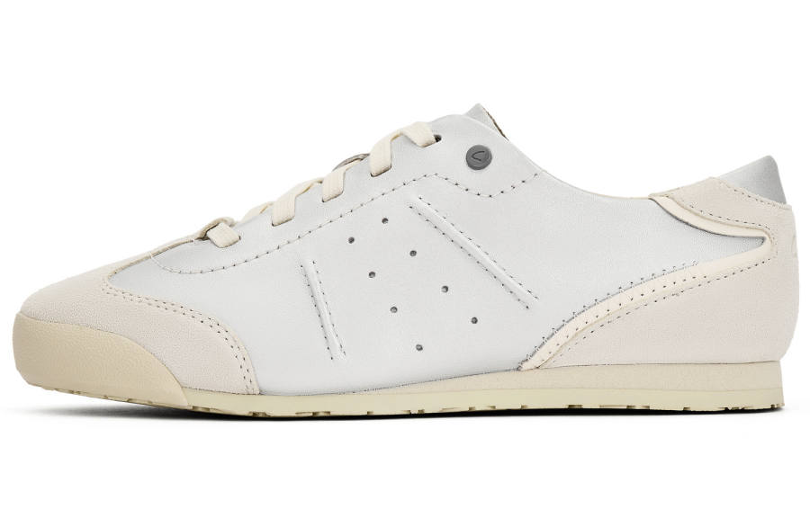 Clarks Casual Shoes Women's Silver