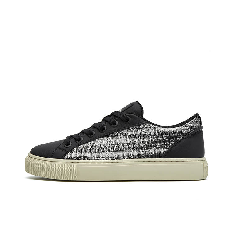 AOXIANG AOXIANG Low top Skateboard Shoes Men's Black