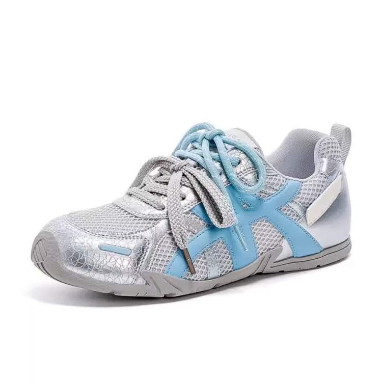 GULIA Slip Resistant Abrasion Resistant Low top Casual Shoes Women's