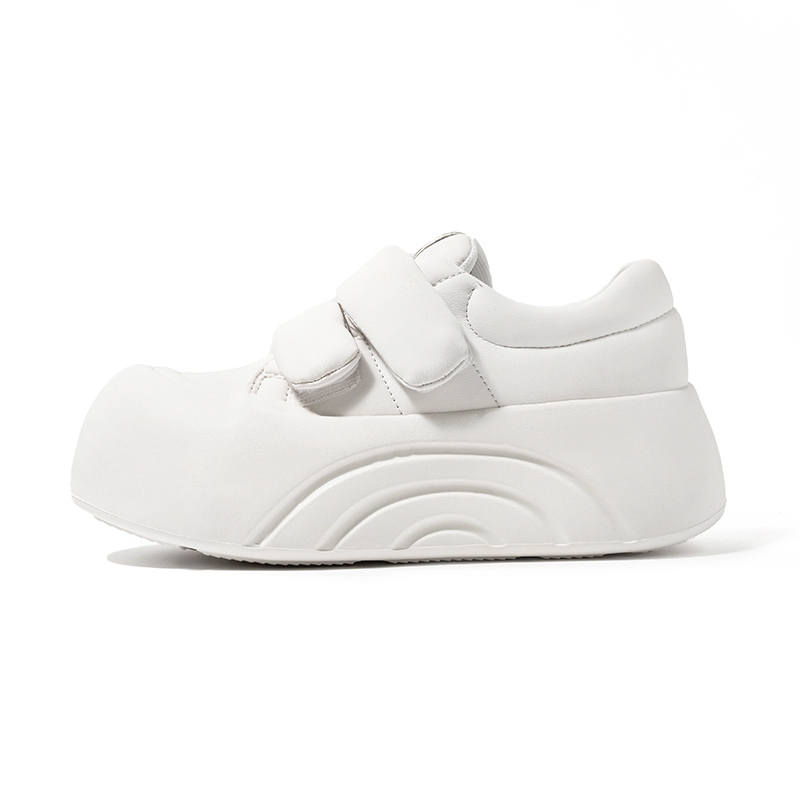 WENPU Lightweight Breathable Height Increasing Low top Skateboard Shoes Women's