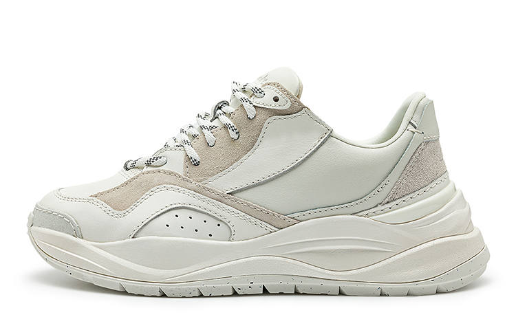 Clarks Leather Low top Sports Casual Shoes Women's White