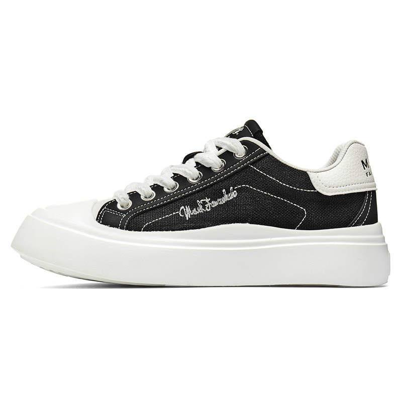 FAIRWHALE Slip Resistant, Abrasion Resistant, Lightweight Low top Skateboard Shoes Men's