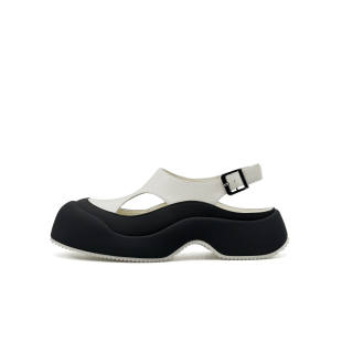 CORINNA DI MARSALA Cow Leather Beach Sandals Women's White