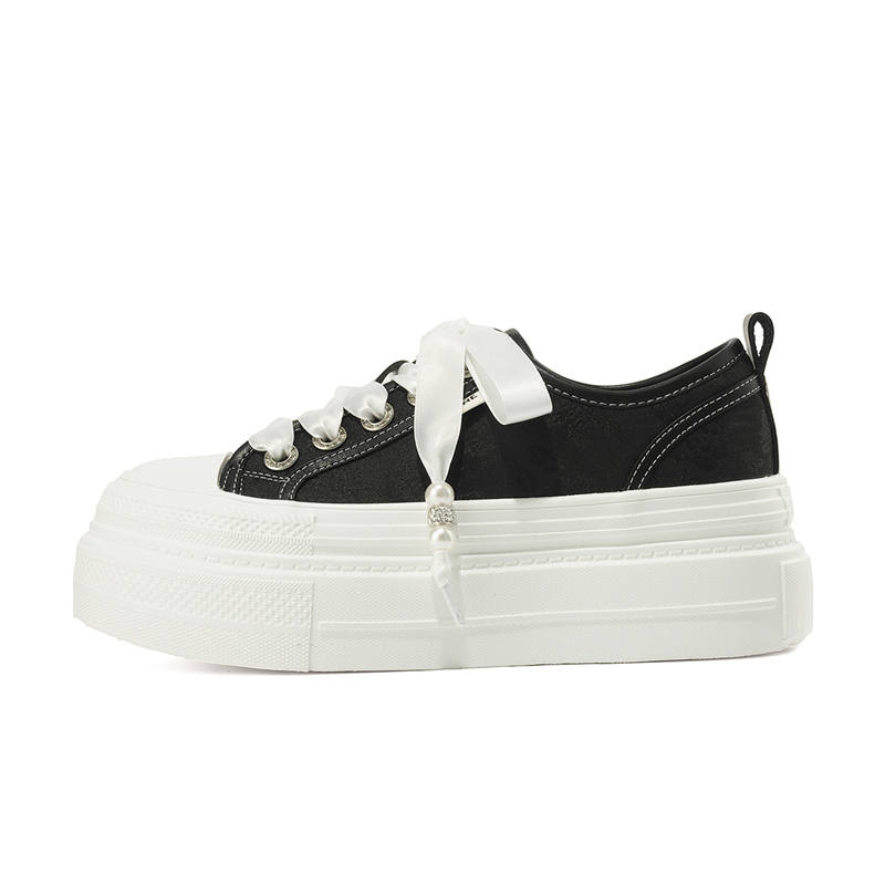 DAPHNE DAPHNE Low top Canvas Shoes Women's