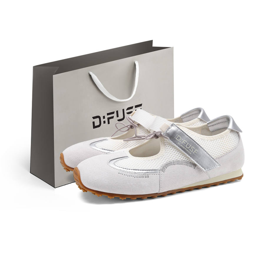 D:FUSE SCANDINAVIA D FUSE SCANDINAVIA Cushioning Abrasion Resistant Lightweight Breathable Slip Resistant